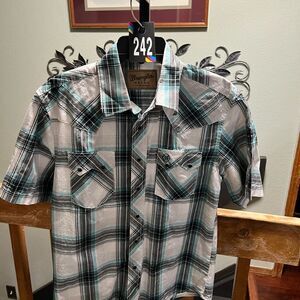 NWOT Wrangler Men's Plaid Short Sleeve Shirt Medium #242